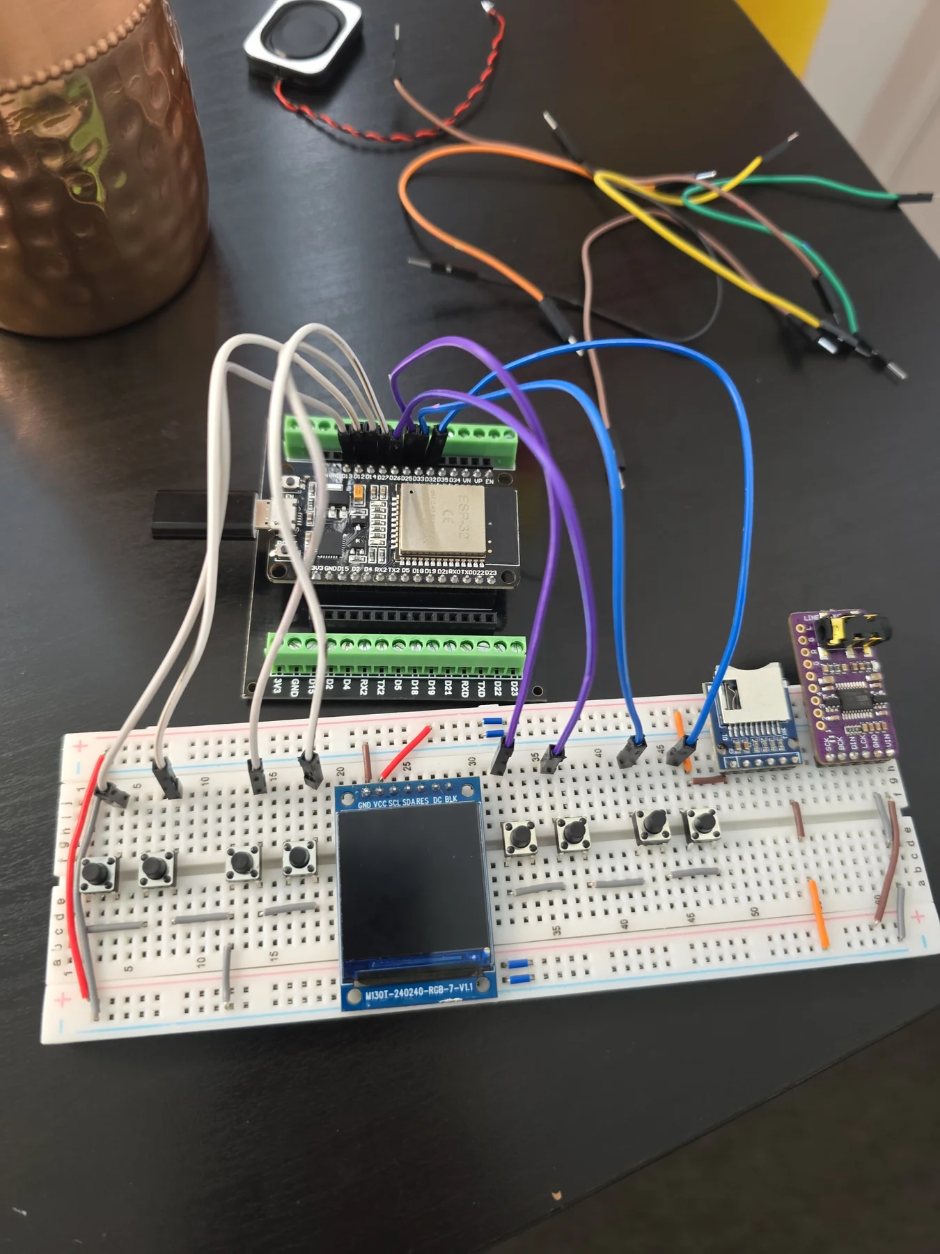 RetroDS breadboard prototype